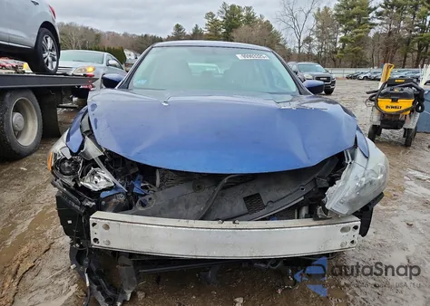 2016 Nissan Altima 2.5 из США, поврежденный, VIN 1N4AL3AP2GC288014